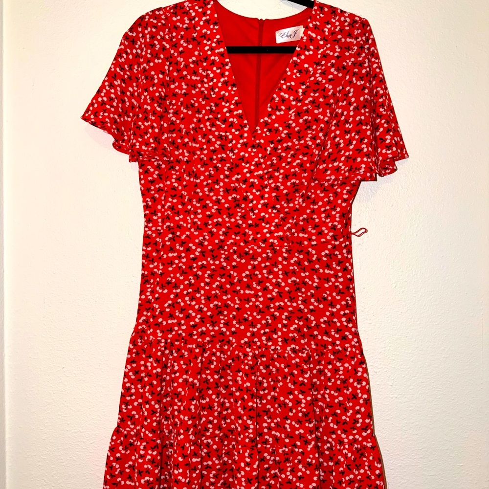 Eliza J V-Neck Flutter Sleeve Fit & Flare Dress - Picture 3 of 3